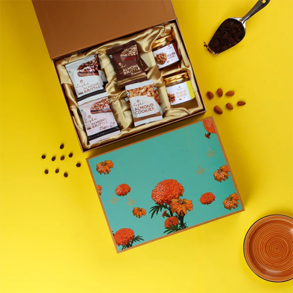 Loyka Marigold Themed Chocolate Gift Box 310 Grams