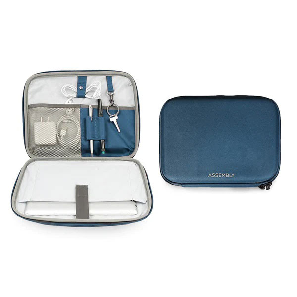 Atom | Blue | Gadget Organiser