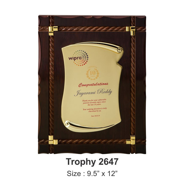 Gold Scroll Plaque With Wooden Decorative Tro-2647 (9.5*12 Inches)