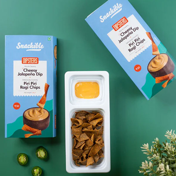 Cheesy Jalepeno Dip With Piri Piri Ragi Chips 56 Gms